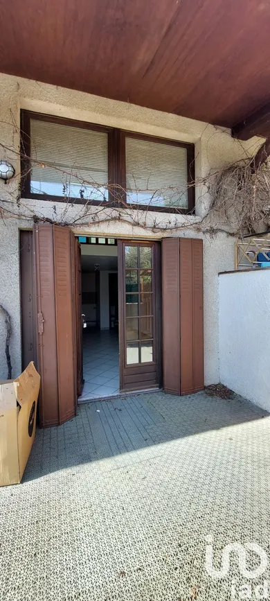 Immeuble à Chartrettes (77590)