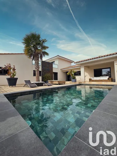 Maison d'architecte à Pia (66380)