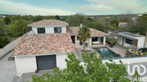 Maison d'architecte à Pia (66380)