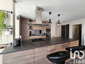 Apartment at Les Ulis (91940)