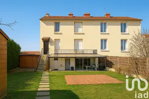 Maison à Clermont-Ferrand (63100)