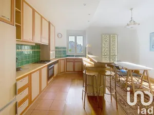 Duplex at Asnières-sur-Seine (92600)