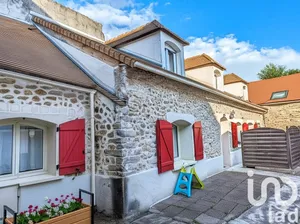 Townhouse at Bruyères-le-Châtel (91680)