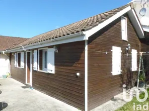 Traditional house at Cenon (33150)