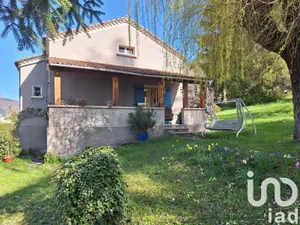 Traditional house at Plan-de-Baix (26400)