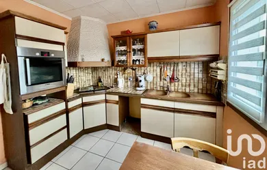 House in Esclavolles-Lurey (51260)