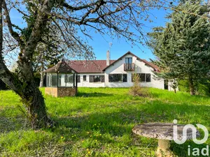 House at Subligny (89100)