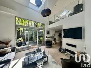 Loft à Bordeaux (33300)