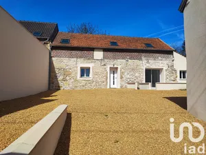 Village house at Monchy-Humières (60113)