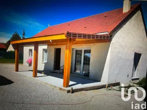 House at Island (89200)