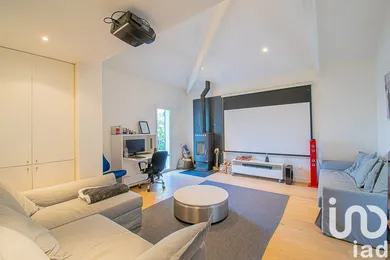 House at Arsac (33460)