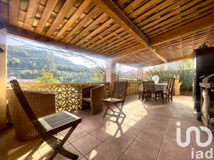 Appartement à L'Escarène (06440)