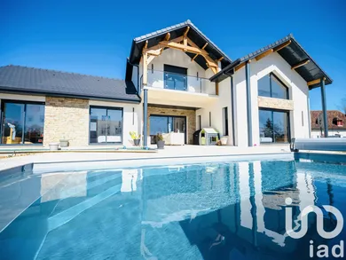 Maison d'architecte à Lahourcade (64150)