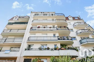 Apartment in Bezons (95870)