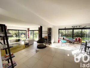 Maison à Saint-Fargeau-Ponthierry (77310)