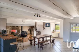 Maison de campagne à Aix-la-Fayette (63980)