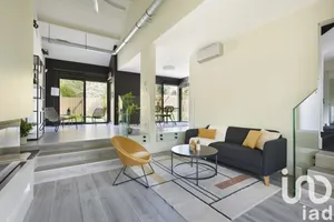 Architectural house at Nantes (44100)