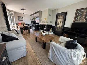 Detached house in Saint-Denis-les-Ponts (28200)