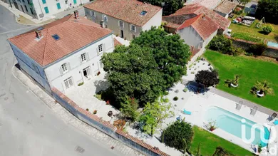 Cottage at Saint-Sauveur-d'Aunis (17540)