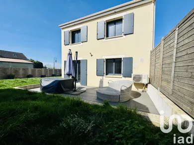 Maison à Saulx-Marchais (78650)