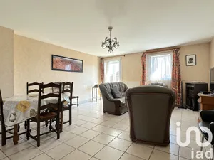 Apartment at Loos (59120)