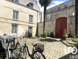 Apartment at La Rochelle (17000)