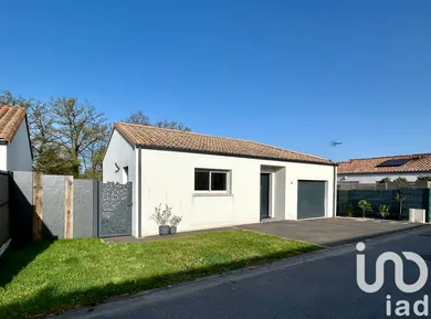 Pavillon à Landeronde (85150)