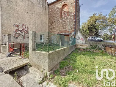 Barn at Llupia (66300)