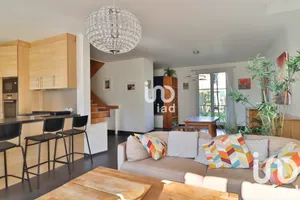 Maison à Feucherolles (78810)