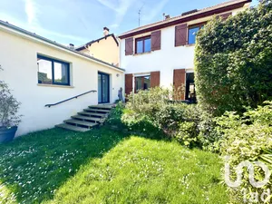 Detached at Igny (91430)