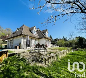 Maison traditionnelle à Tassin-la-Demi-Lune (69160)