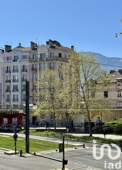 Appartement à Grenoble (38000)