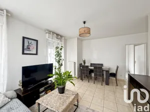 Apartment in Antony (92160)