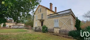 Mansion at Cerny (91590)