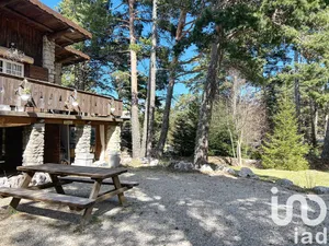 Chalet at Beaumont-du-ventoux (84340)