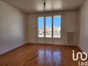 Appartement à Saint-Étienne (42100)