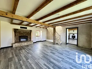 Maison de campagne à Lageon (79200)