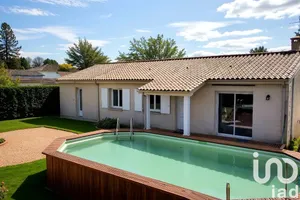 Traditional house in Saint-Seurin-sur-l'Isle (33660)