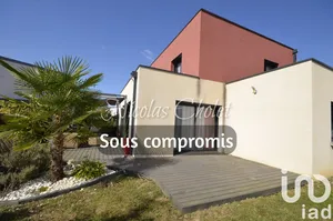 Maison à Saint-Léger-des-Bois (49170)