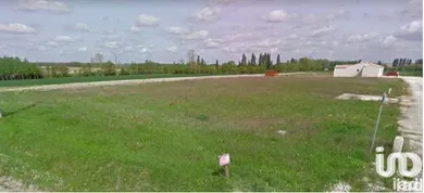 Land at Neuillac (17520)