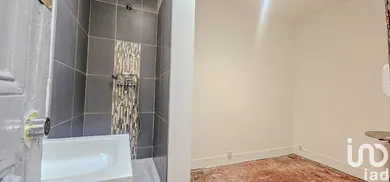 Apartment at Paris (75008)