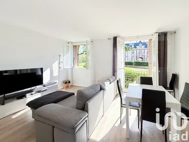 Apartment at Eaubonne (95600)