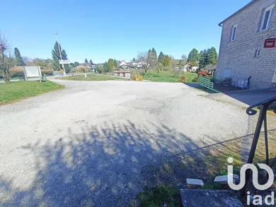 Immeuble à Razès (87640)
