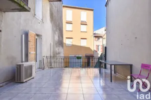 Appartement à Saint-Zacharie (83640)
