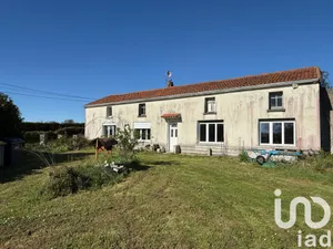 Longère à Vernoux en gatine  (79240)