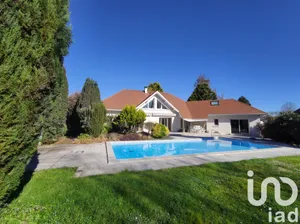House at Morlaàs (64160)