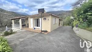 Maison traditionnelle à Contes (06390)