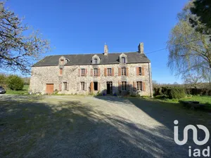 House at SAUSSEY (50200)