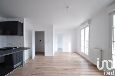 Appartement à Serris (77700)