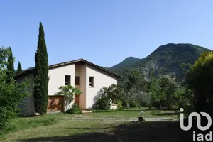 Maison d'architecte à Condorcet (26110)